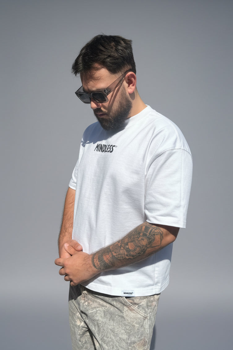 ‘ALL EYEZ ON MINDLESS’ Boxy Fit Tee | V1